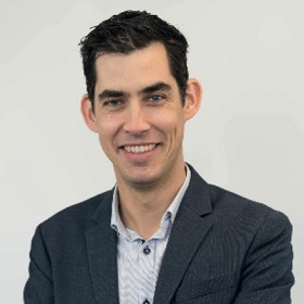 Amador García